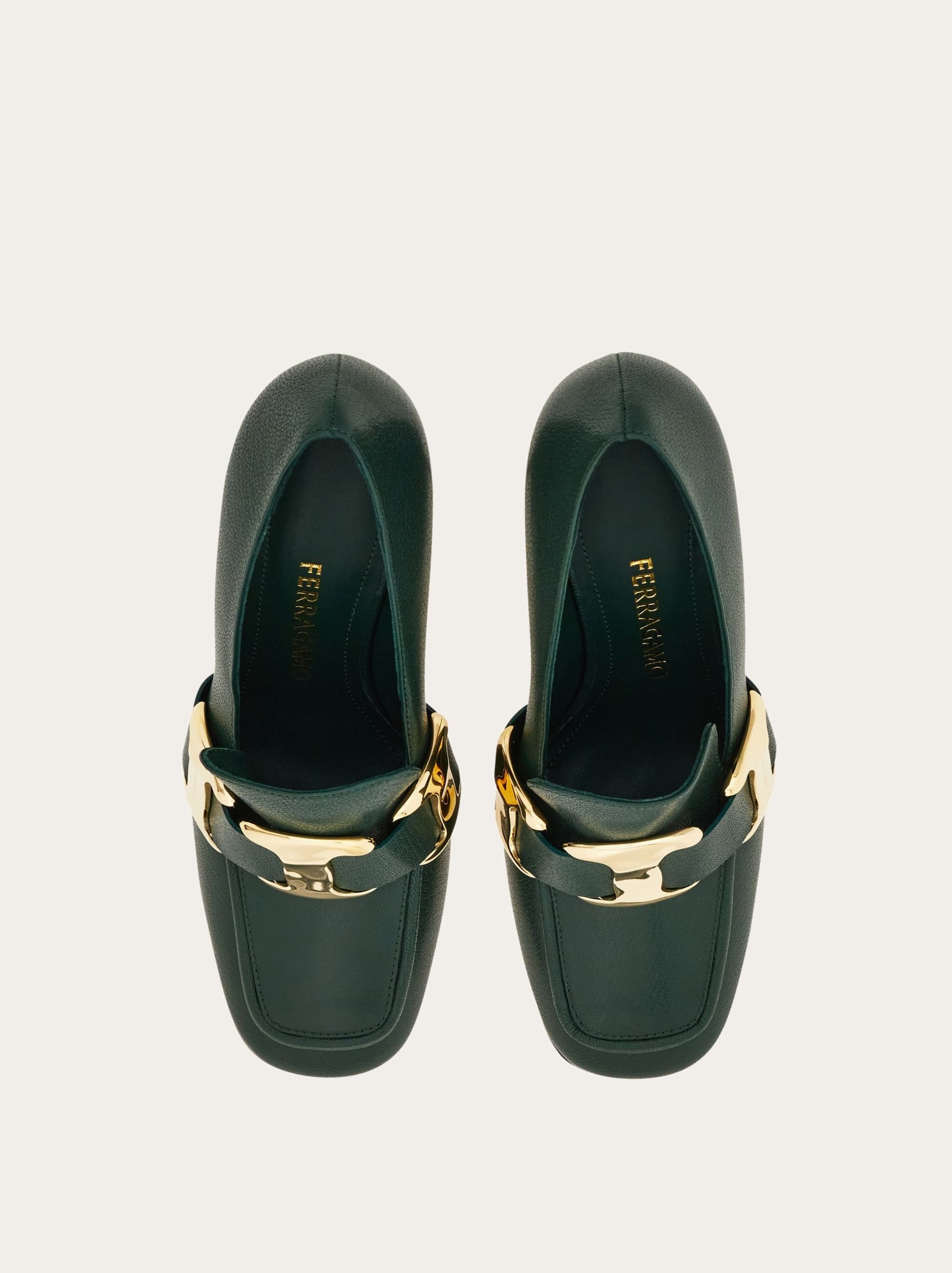 Ferragamo Maxi Vara plate pump - Image 6